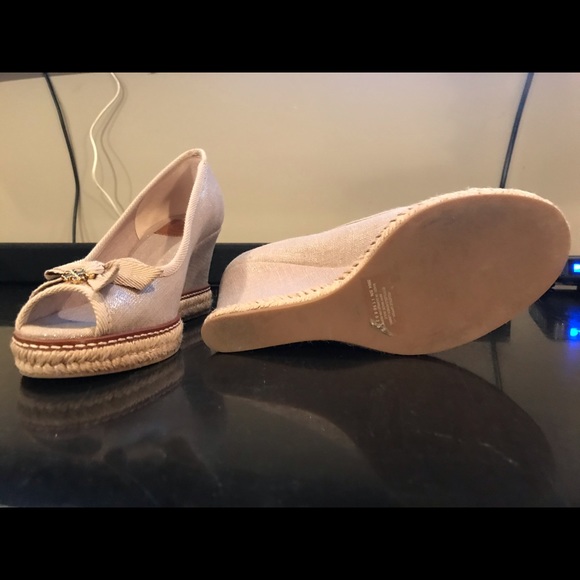Tori Burch Wedge Heels - Picture 3 of 5